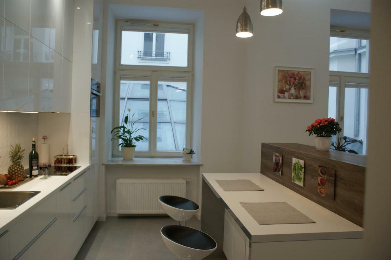 Lovely Apartment- Poznanska 16 华沙 外观 照片